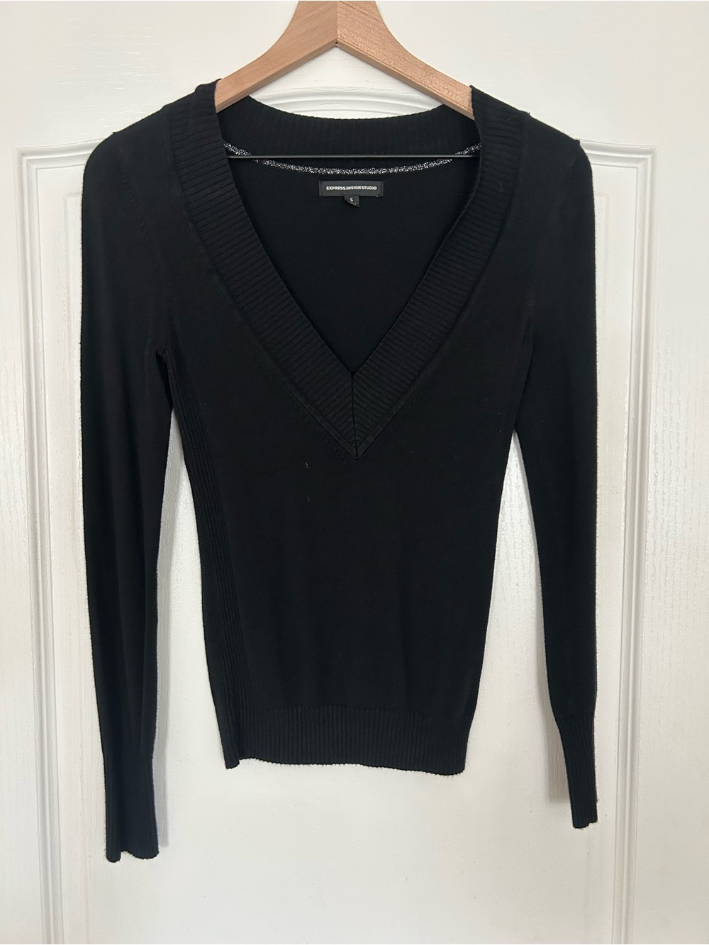 Express Black V-Neck Ribbed Trim Knit Sweater